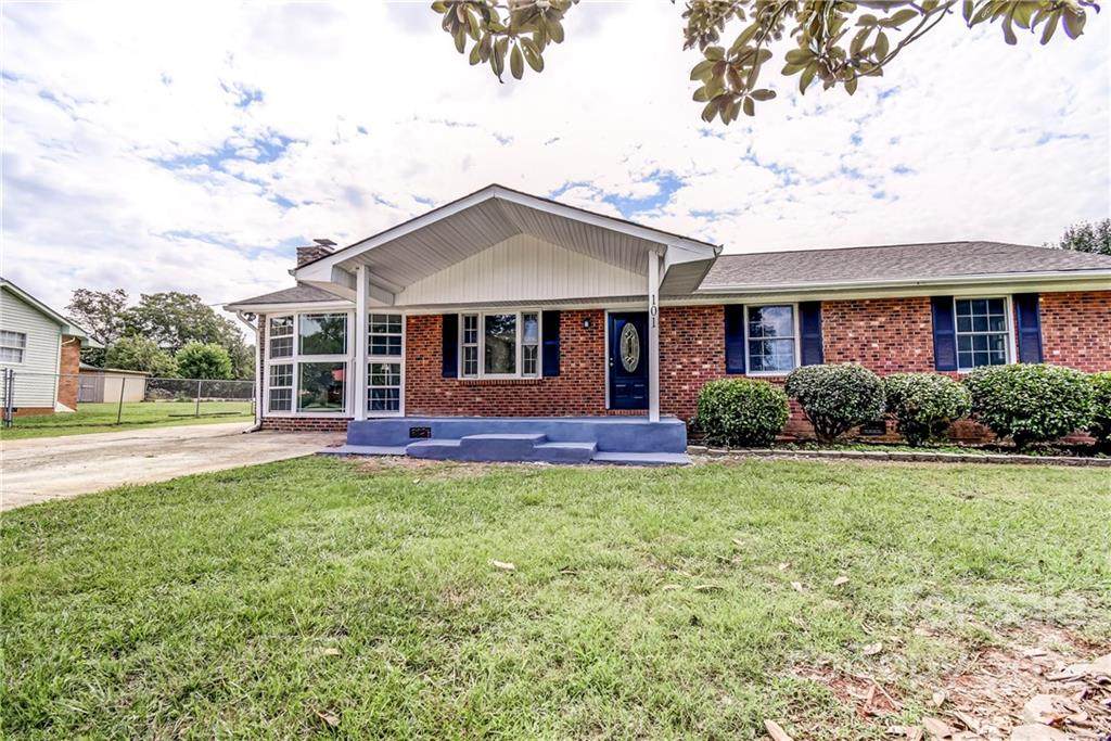 101 Chamblee Drive - Photo 1