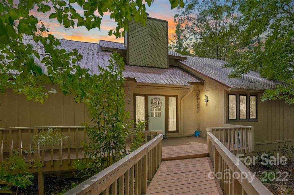 255 Gateway Drive - Photo 1