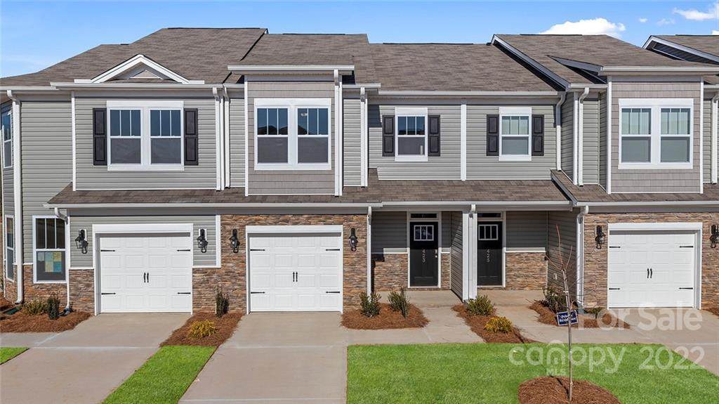 122 Creekview Road - Photo 1
