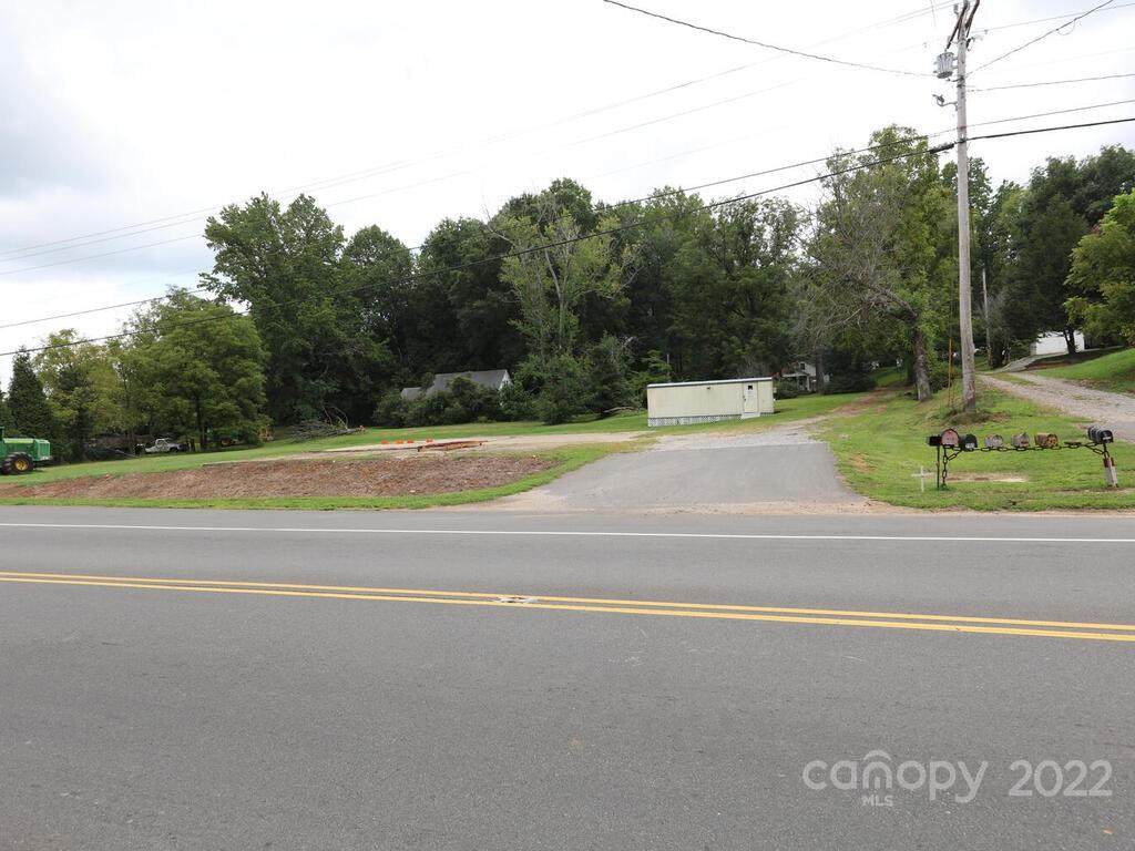 2109 Shelton Avenue - Photo 1