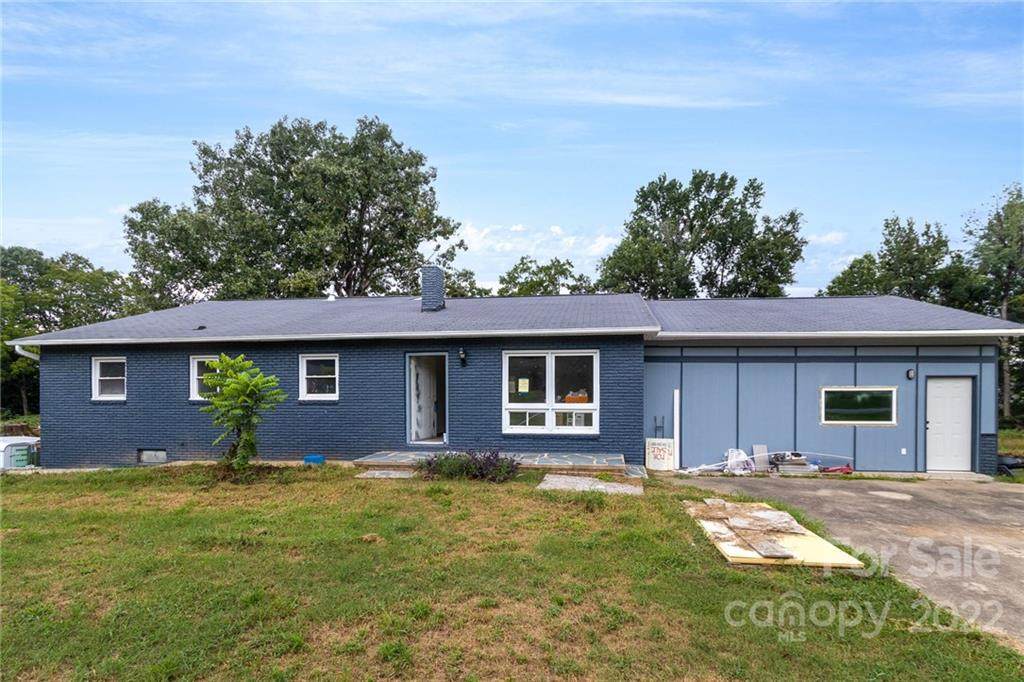 1016 Patricia Avenue - Photo 1