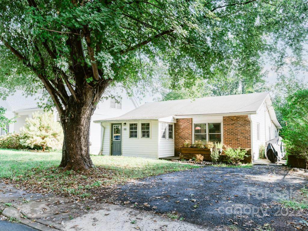 88 Stewart Street - Photo 1