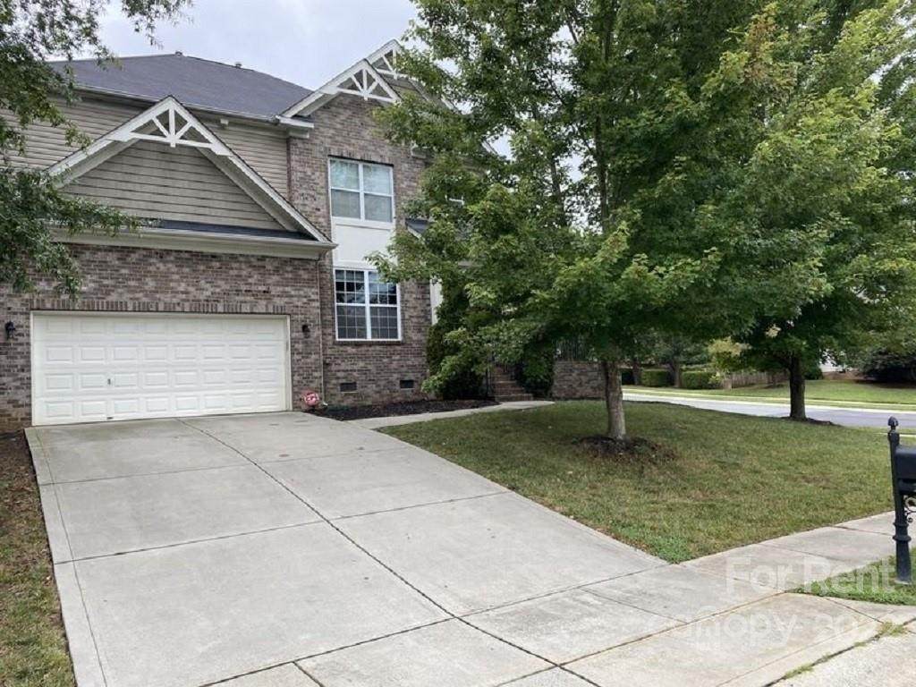 2700 Merryvale Way - Photo 1