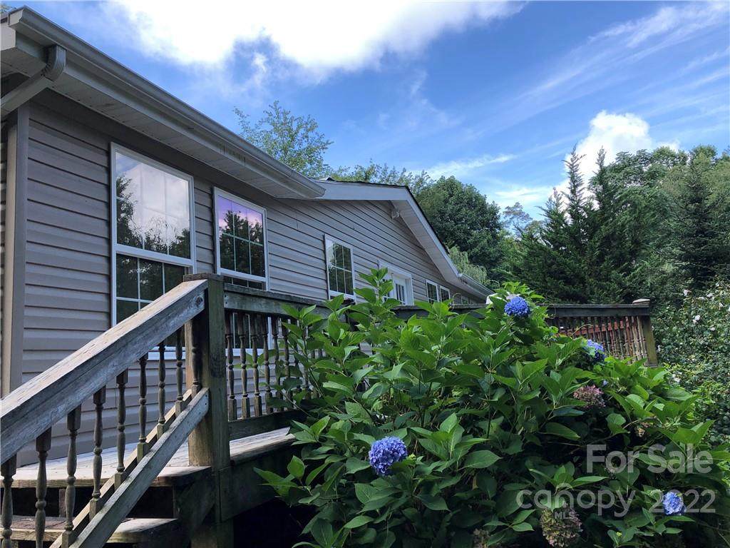 37 Cougar Mountain Road - Photo 1