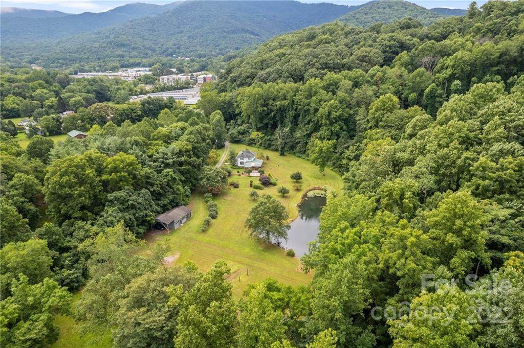 127 Franklin Road - Photo 1