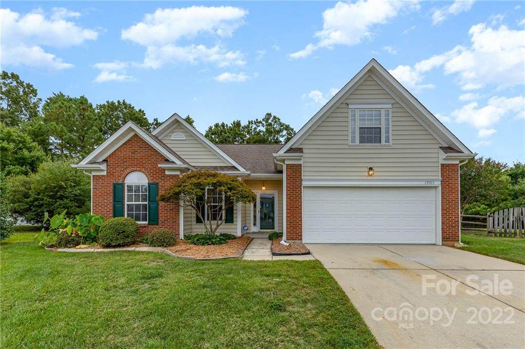 15711 Corsair Court - Photo 1