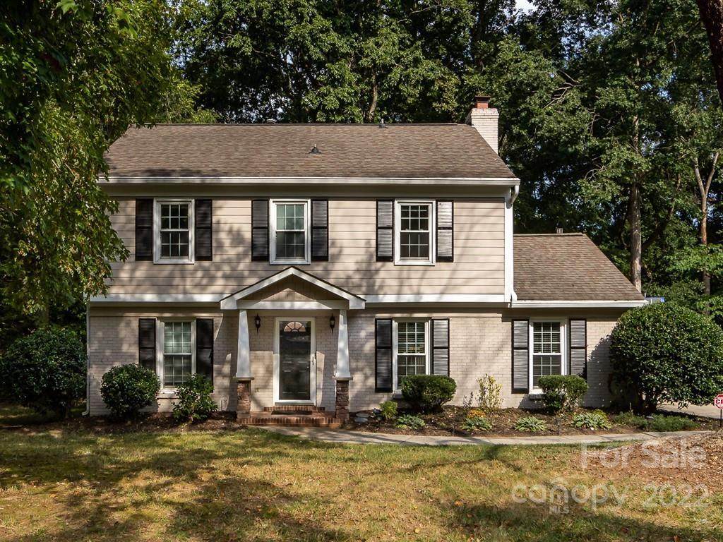 8722 Gruenewald Lane - Photo 1