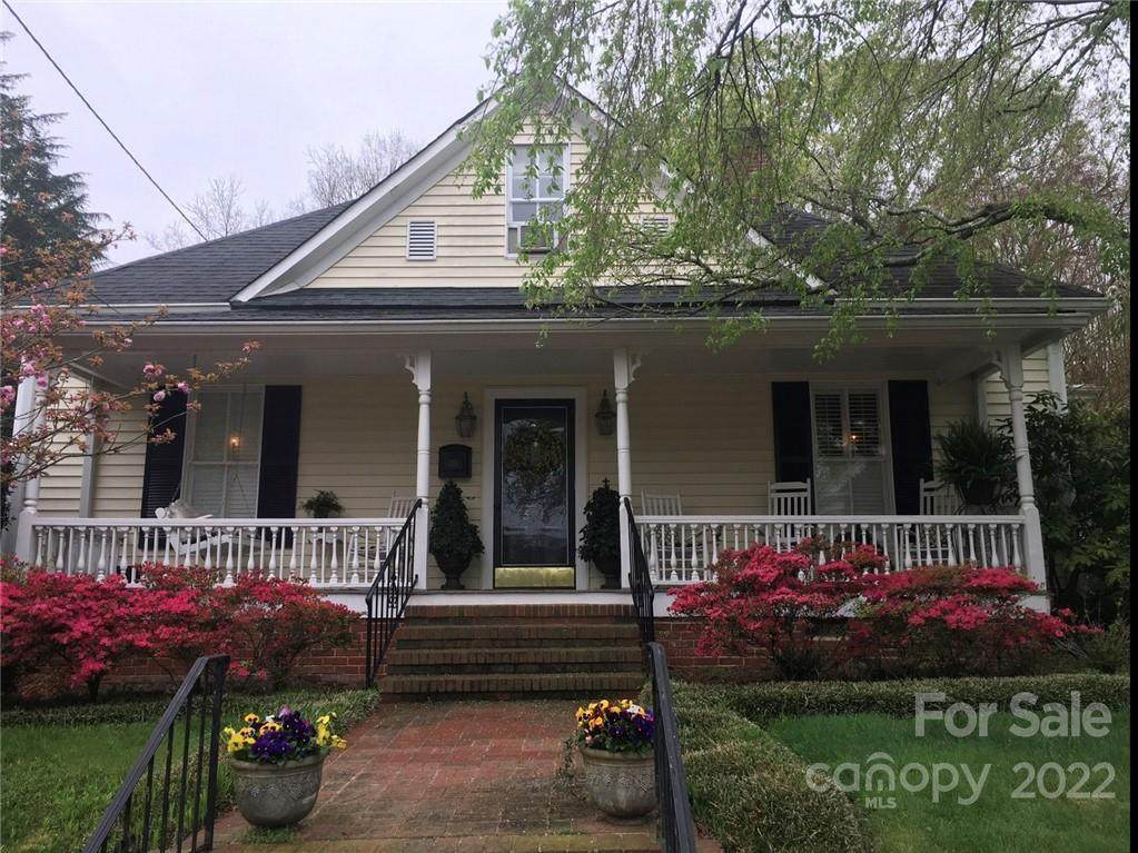 501 Carroll Street - Photo 1
