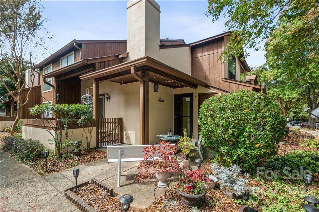 7338 Winery Lane - Photo 1