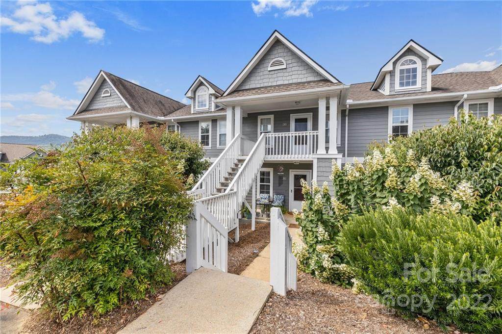 2503 Sagamore Lane - Photo 1