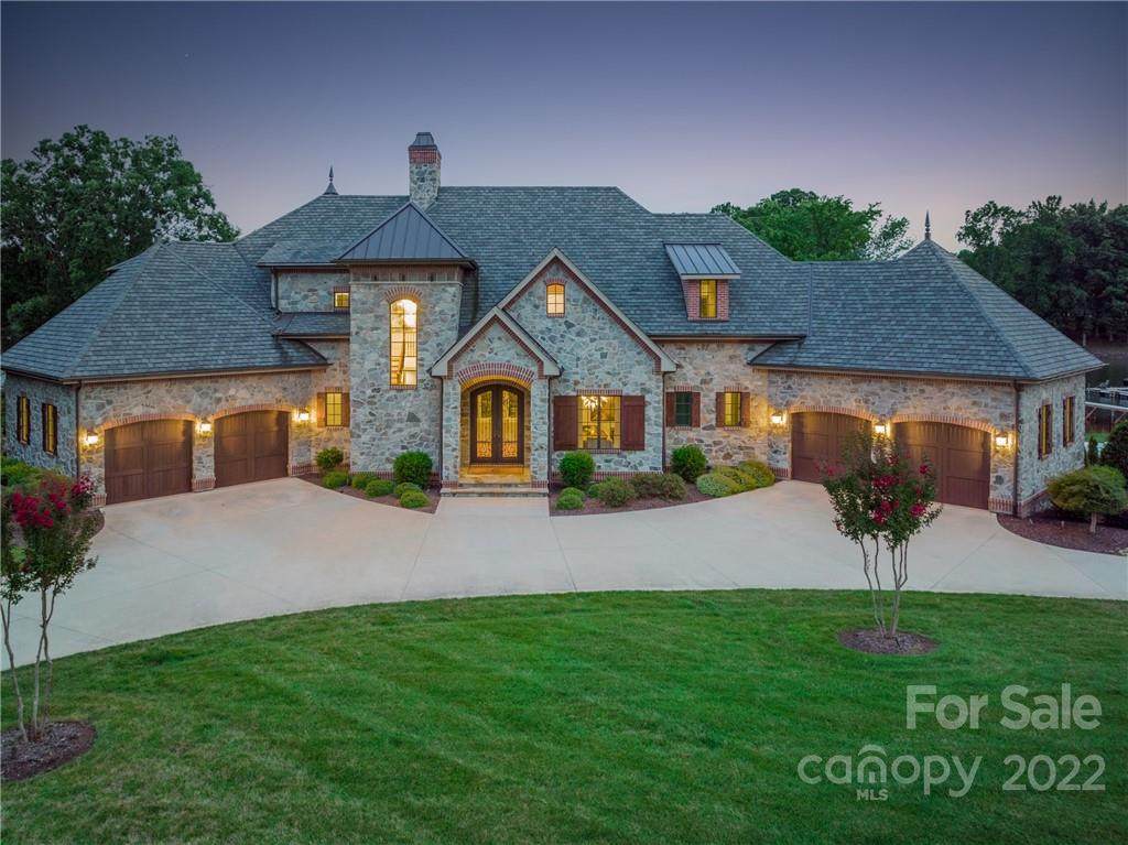 251 Gainswood Drive - Photo 1