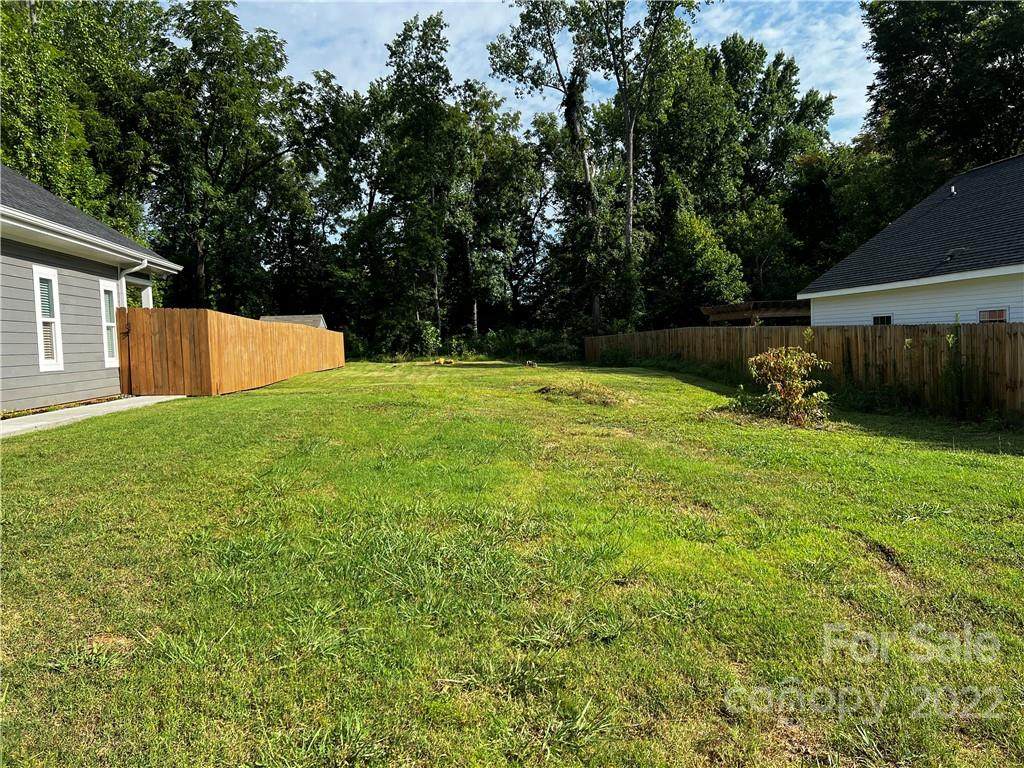 2004 B Avenue - Photo 1