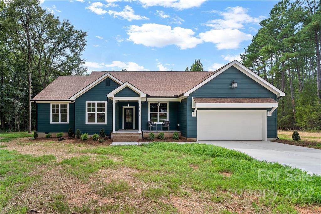 2202 Lannie Lane - Photo 1