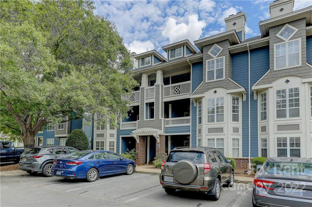 501 Olmsted Park Place - Photo 1