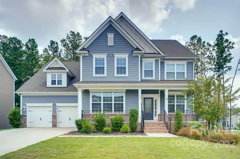 487 Moses Drive - Photo 1