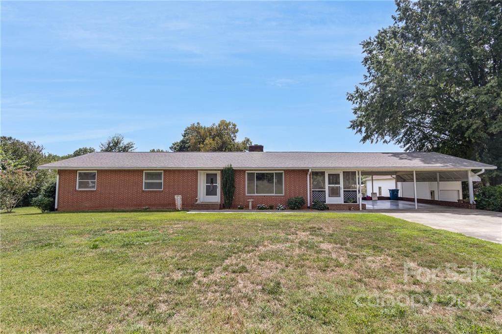 215 Craver Avenue - Photo 1
