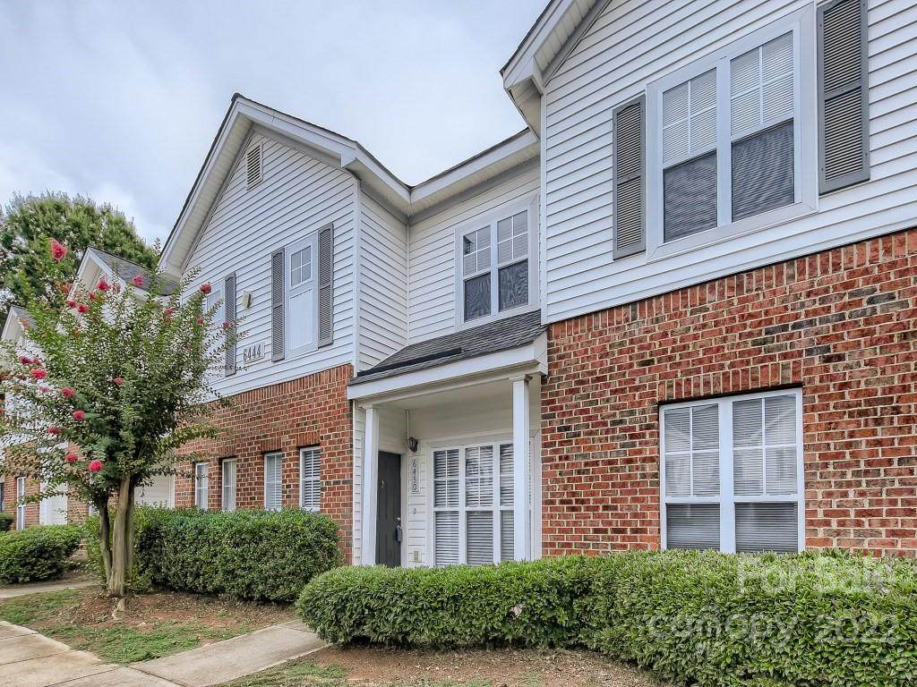 6450 Mallard View Lane - Photo 1