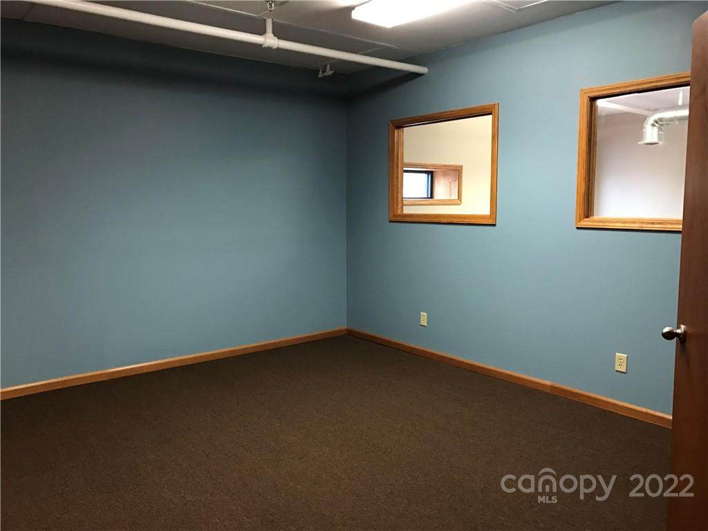 621 Micaville Loop - Photo 1