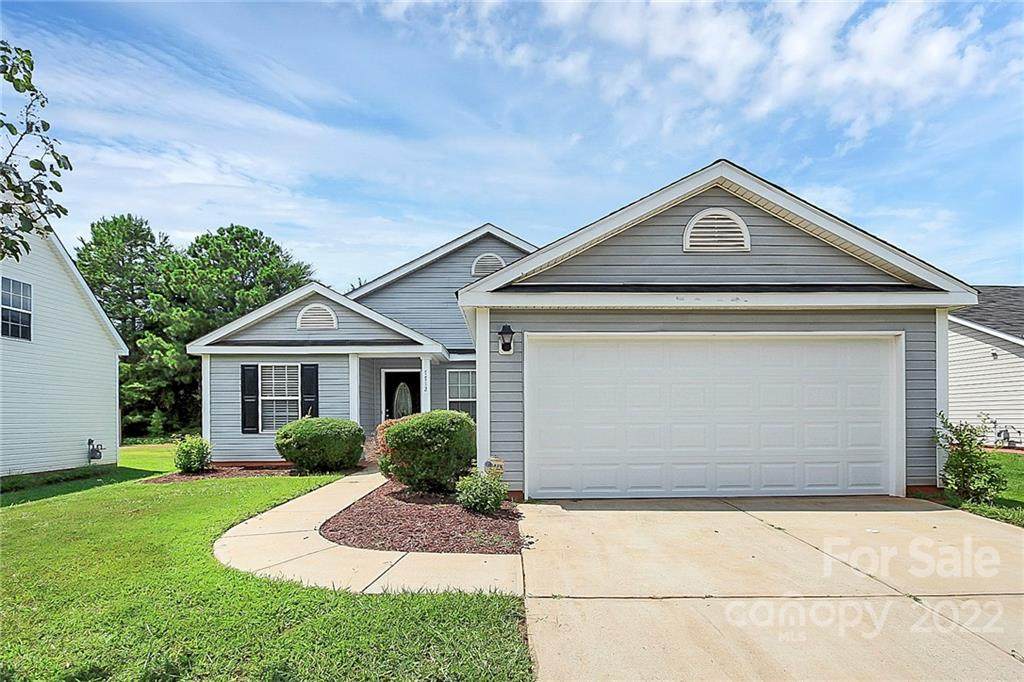 7712 Sullivans Trace Drive - Photo 1