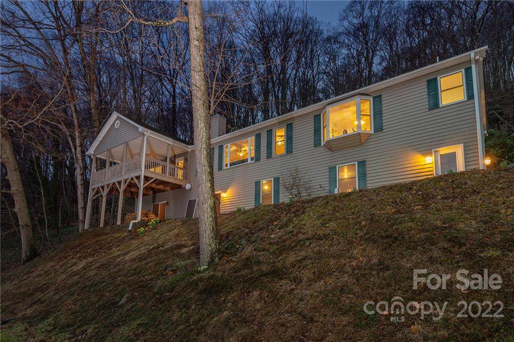 135 Charity Lane - Photo 1