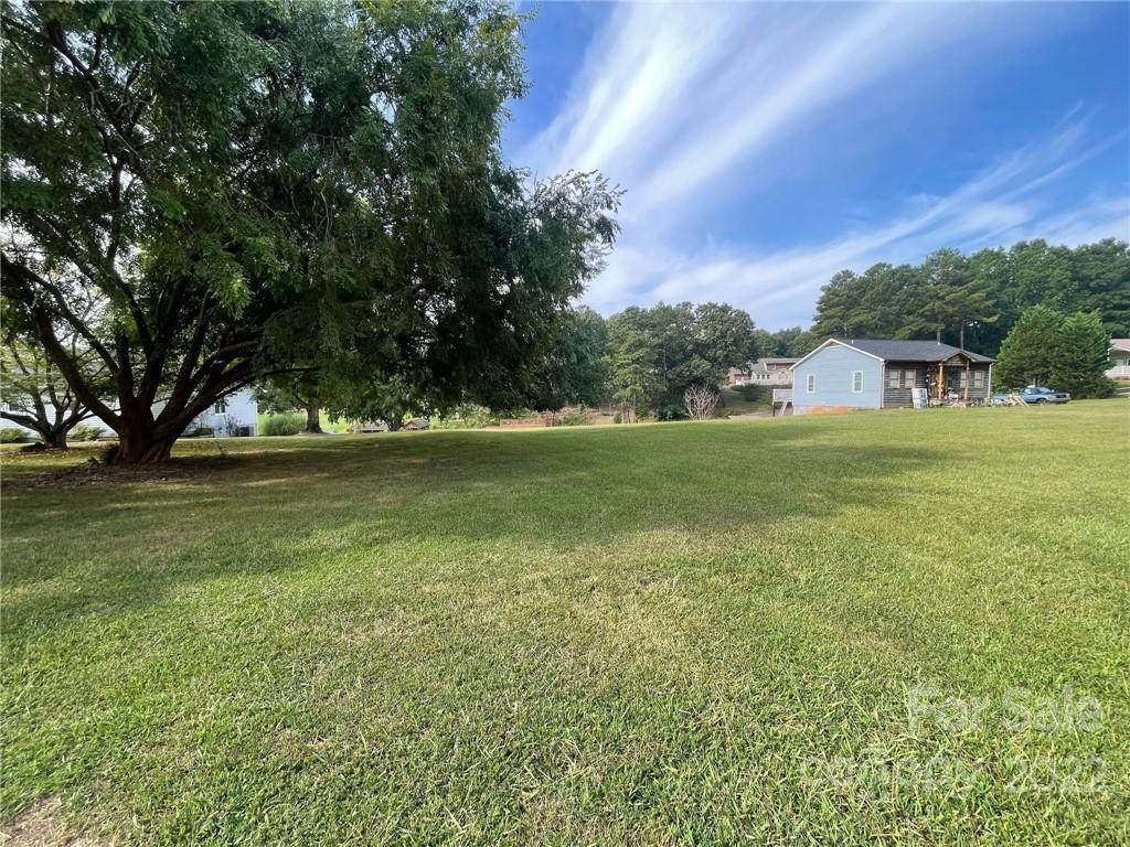 584 Harbor Road - Photo 1