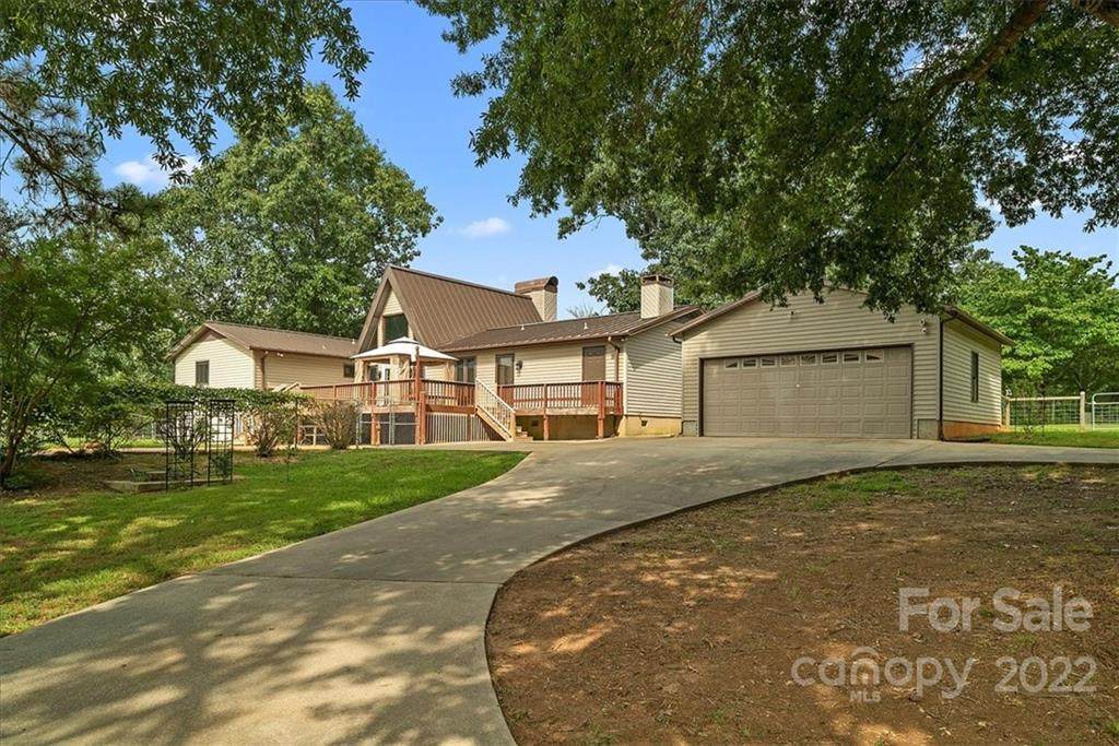 746 Rhyne Road - Photo 1