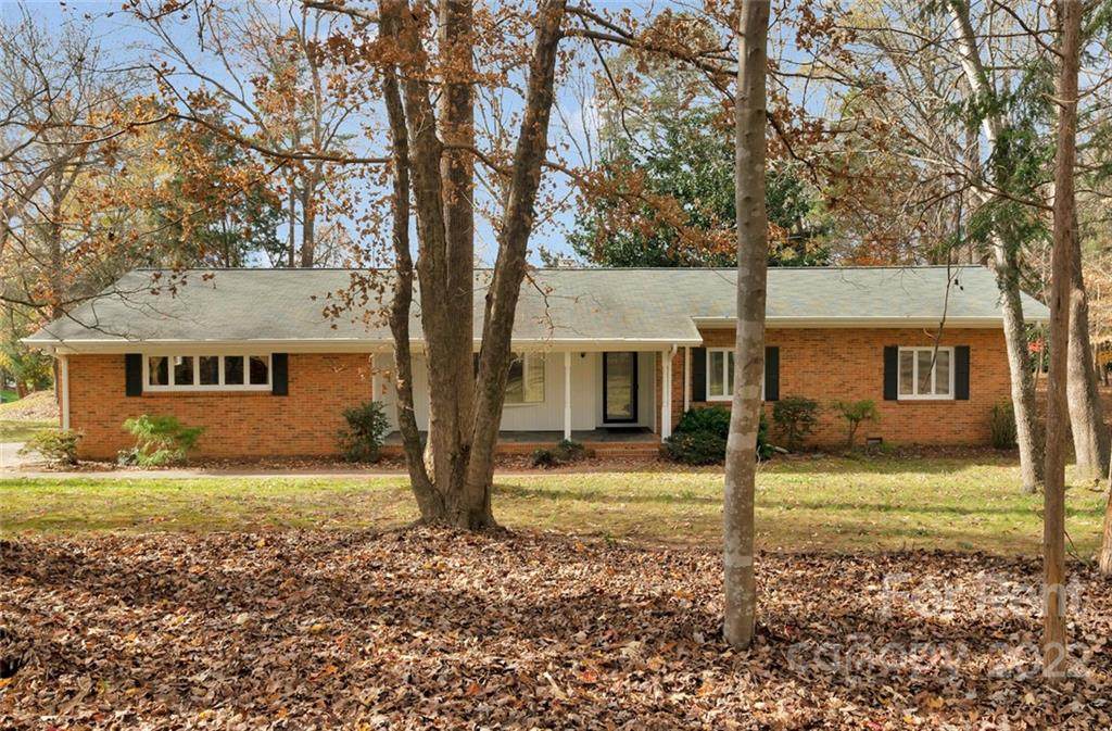 1116 Reverdy Lane - Photo 1