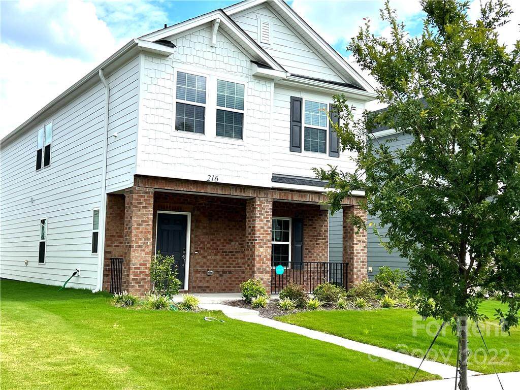 216 Emmett Drive - Photo 1
