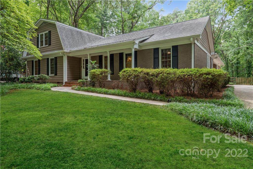 717 Stratfordshire Drive - Photo 1