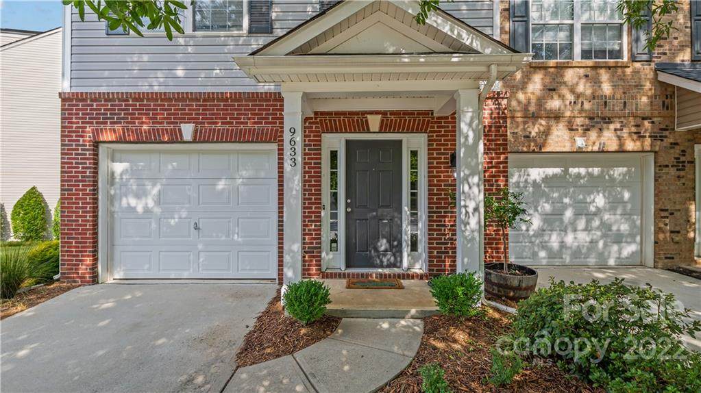 9633 Walkers Glen Drive - Photo 1