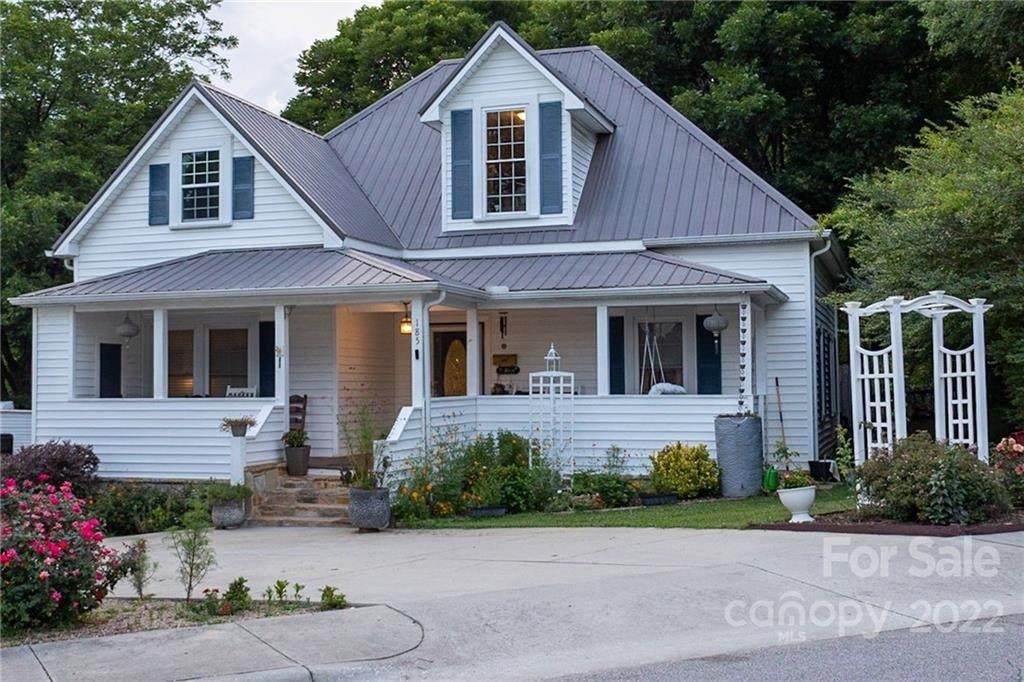 185 Park Avenue - Photo 1