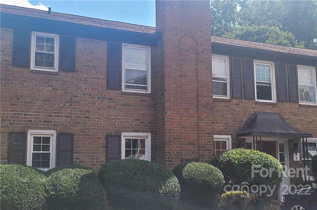 921 Nottingham Drive - Photo 1