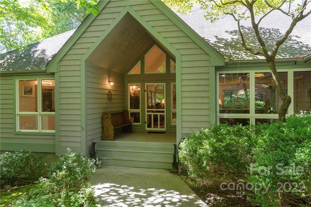 219 Fern Creek Drive - Photo 1