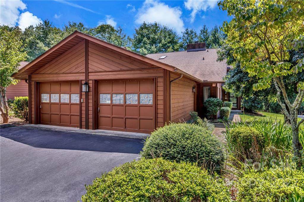 601 Woodfield Drive - Photo 1