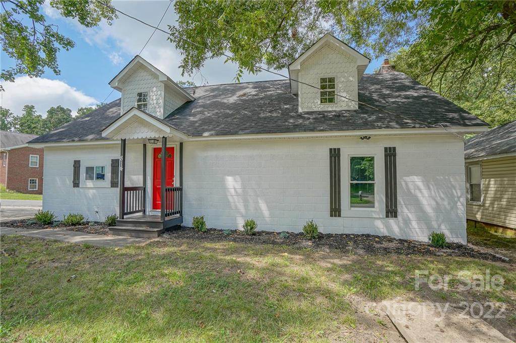 814 Klondale Avenue - Photo 1