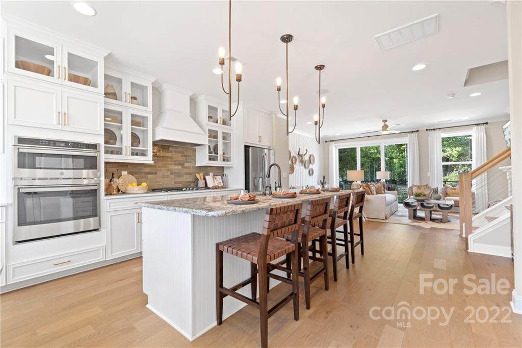 4020 Hidden Oaks Drive - Photo 1