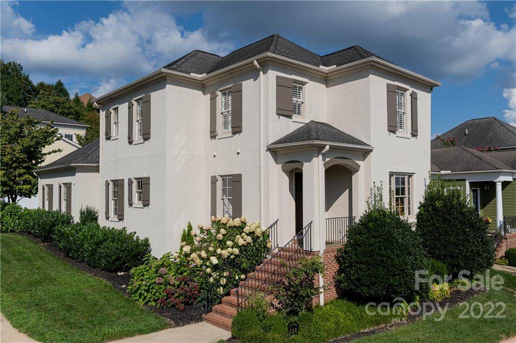 202 Leucothoe Lane - Photo 1