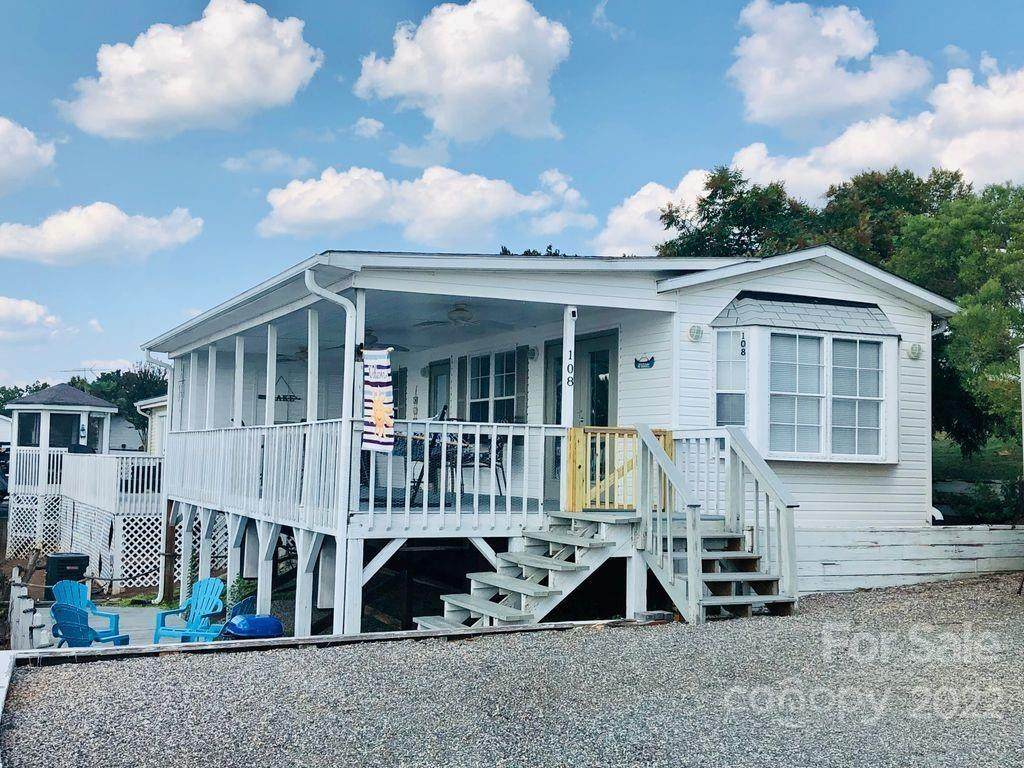 108 Britt Lane - Photo 1