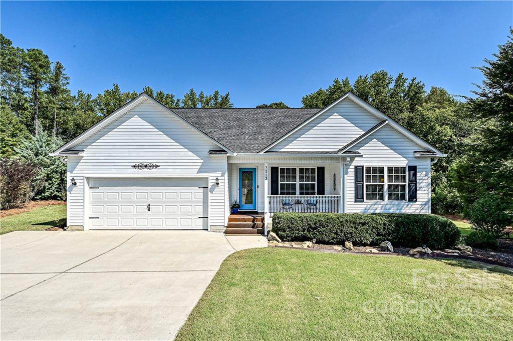 2112 Pinewild Court - Photo 1
