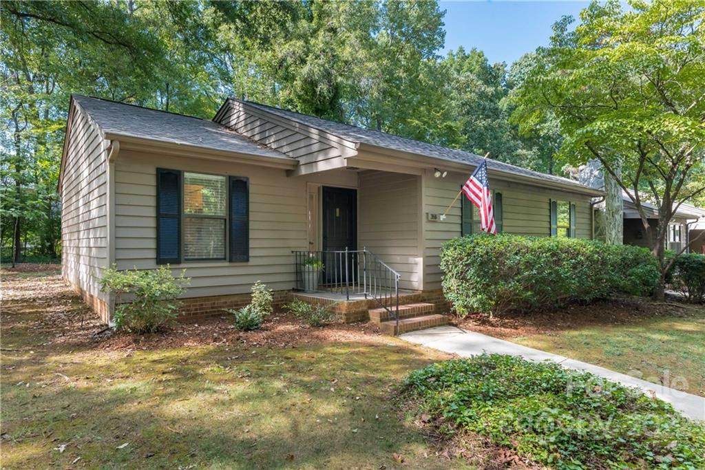 358 Tall Oaks Trail - Photo 1