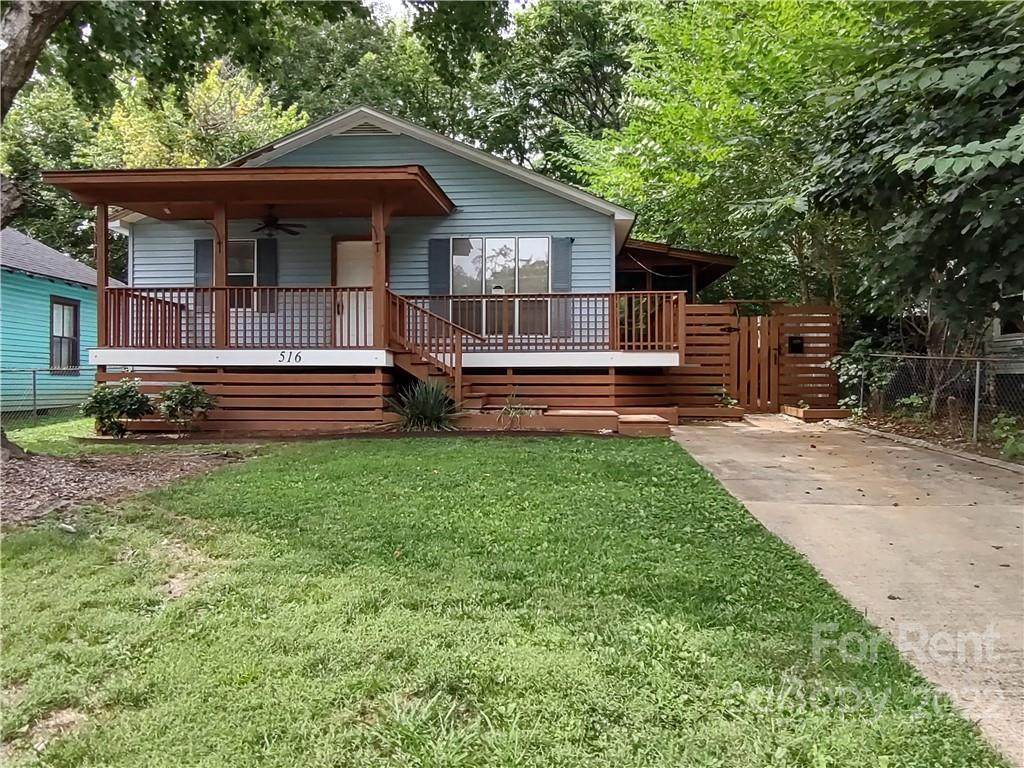 516 E 18th Street - Photo 1