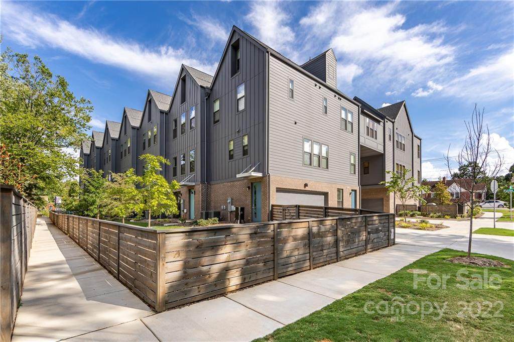 4013 Plaza Row Court - Photo 1