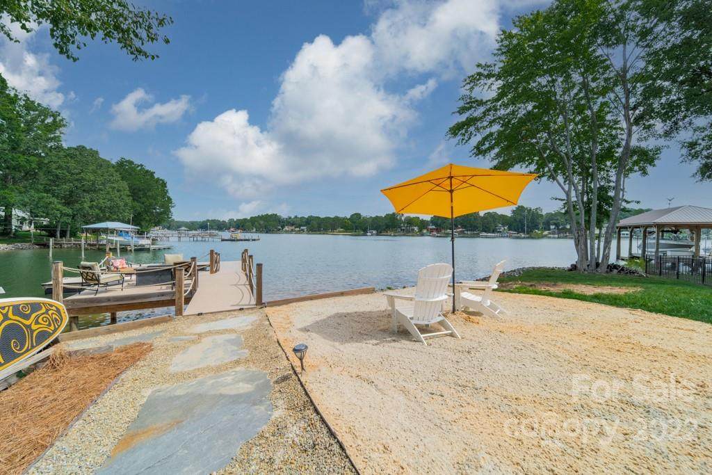 509 Isle Of Pines Road - Photo 1