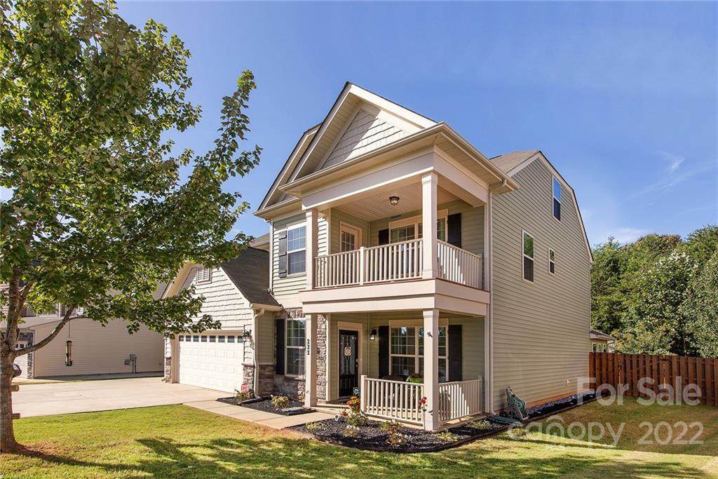 222 Almora Loop - Photo 1