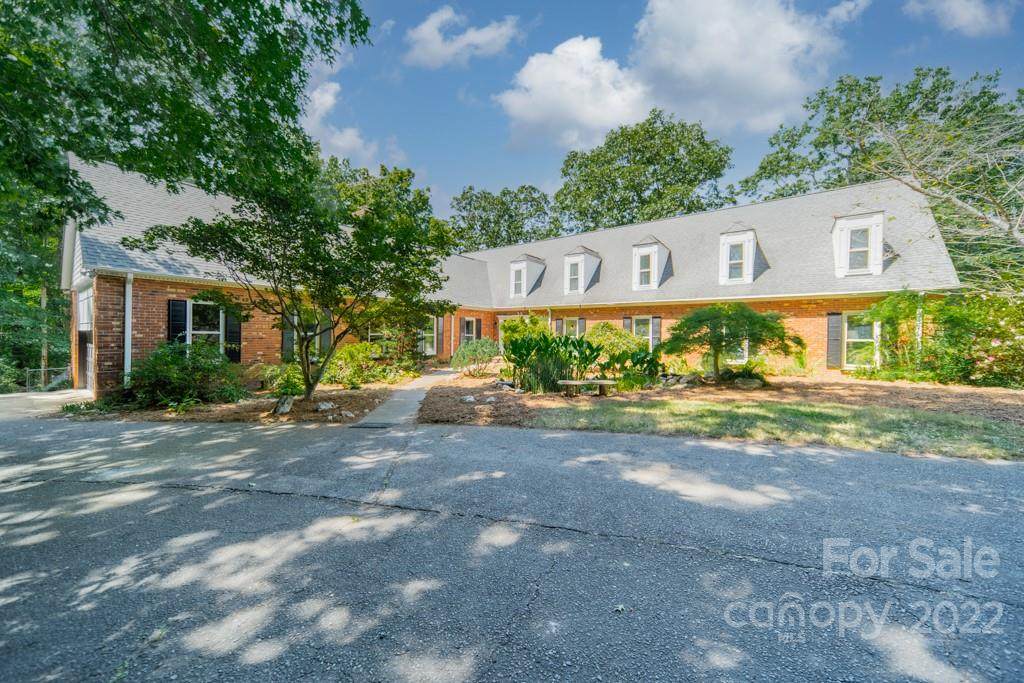 3616 Banyan Way - Photo 1