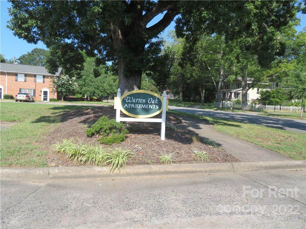 505 Warren Street - Photo 1