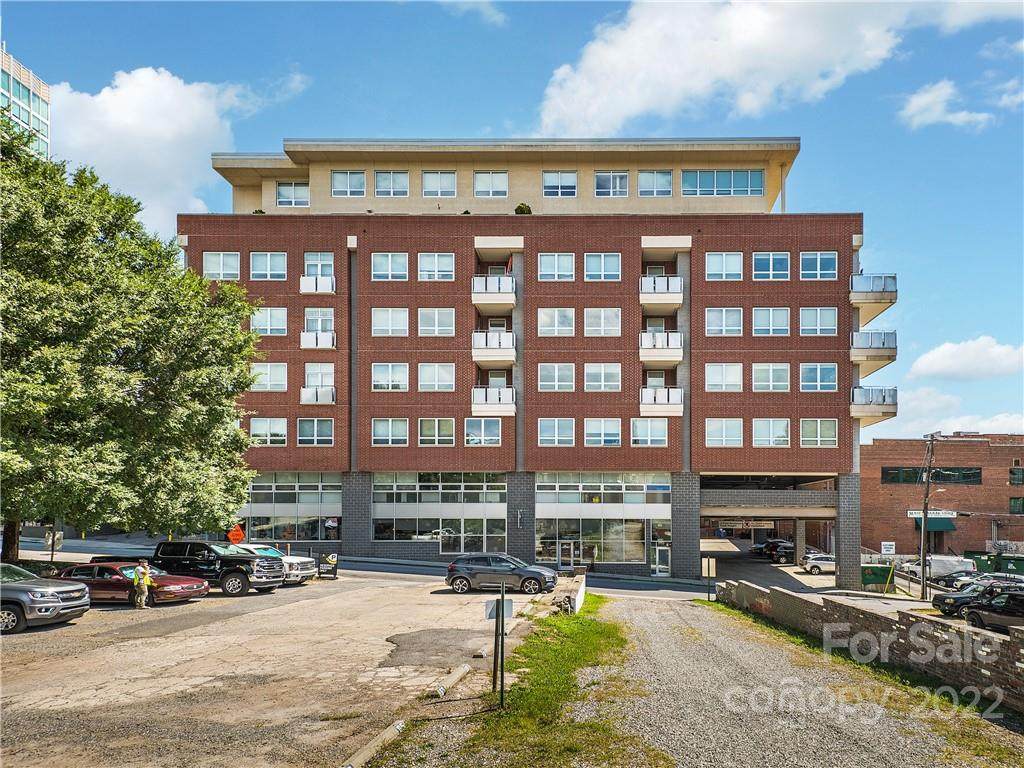 12 Lexington Avenue - Photo 1