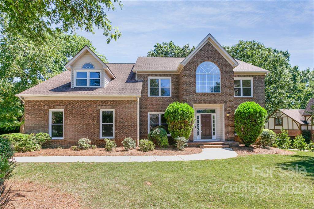 1250 Iverleigh Trail - Photo 1