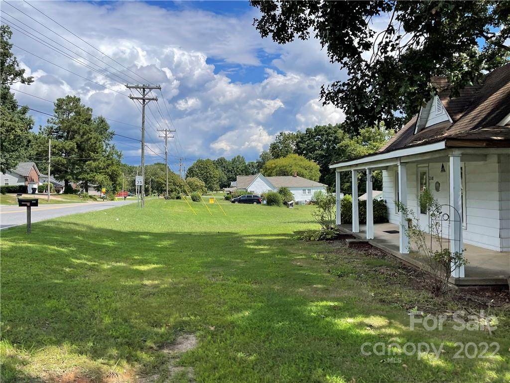 2006 Centergrove Road - Photo 1