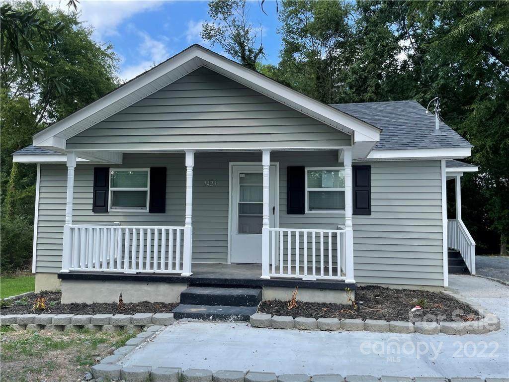 1423 Amhurst Street - Photo 1